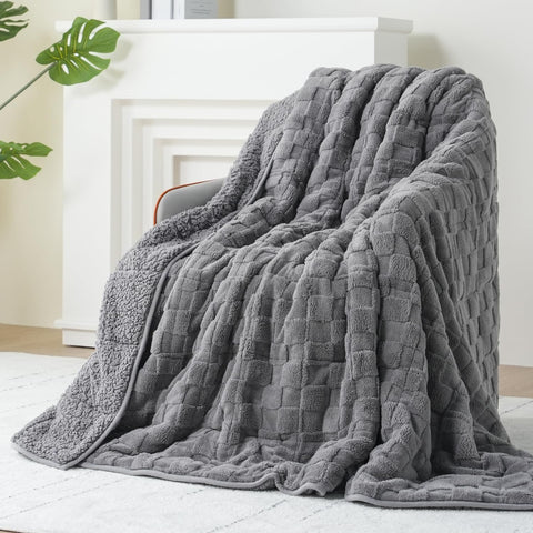 Fleece Checkerboard Weighted Blankets