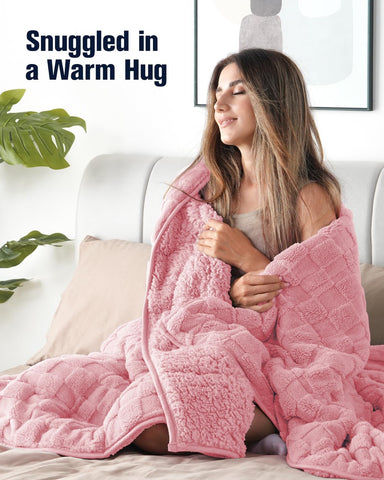 Fleece Checkerboard Weighted Blankets
