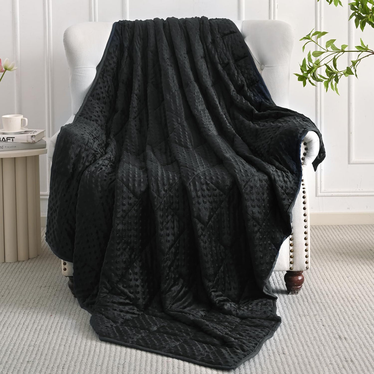 Minky Dots Weighted Blankets | Black