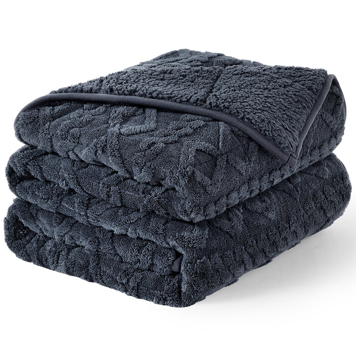 Jacquard Sherpa Weighted Blankets | Chunky Knitting Stripe | Dark Grey