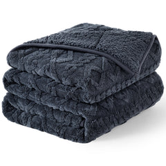Jacquard_Weighted_Blanket_for_Adults_3D_Cable_Pattern_12lb15lb20lb_black_Uttermara-001