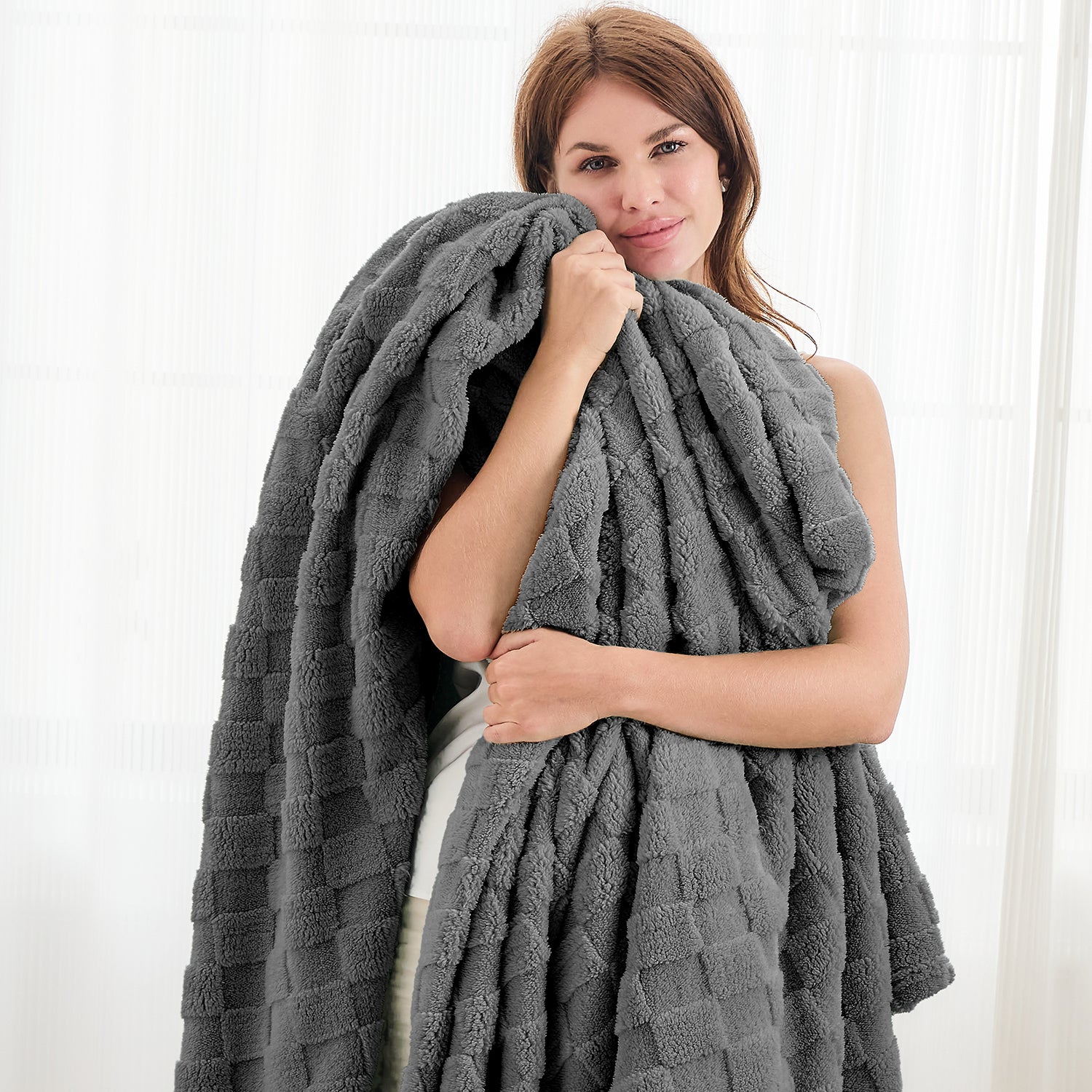 Uttermara Gray Fleece Blanket