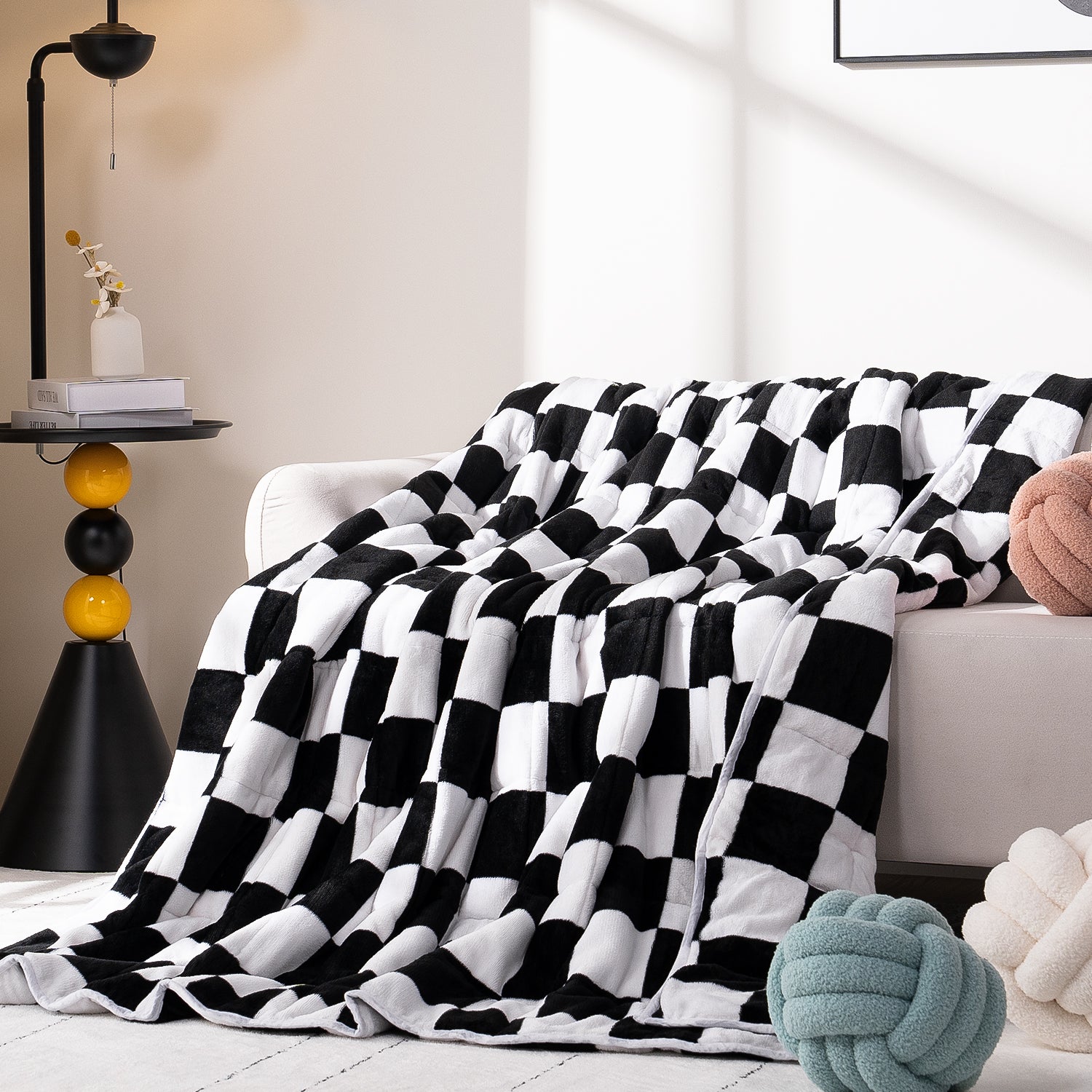 Reversible Checkerboard Print Heavy Blanket | Uttermara